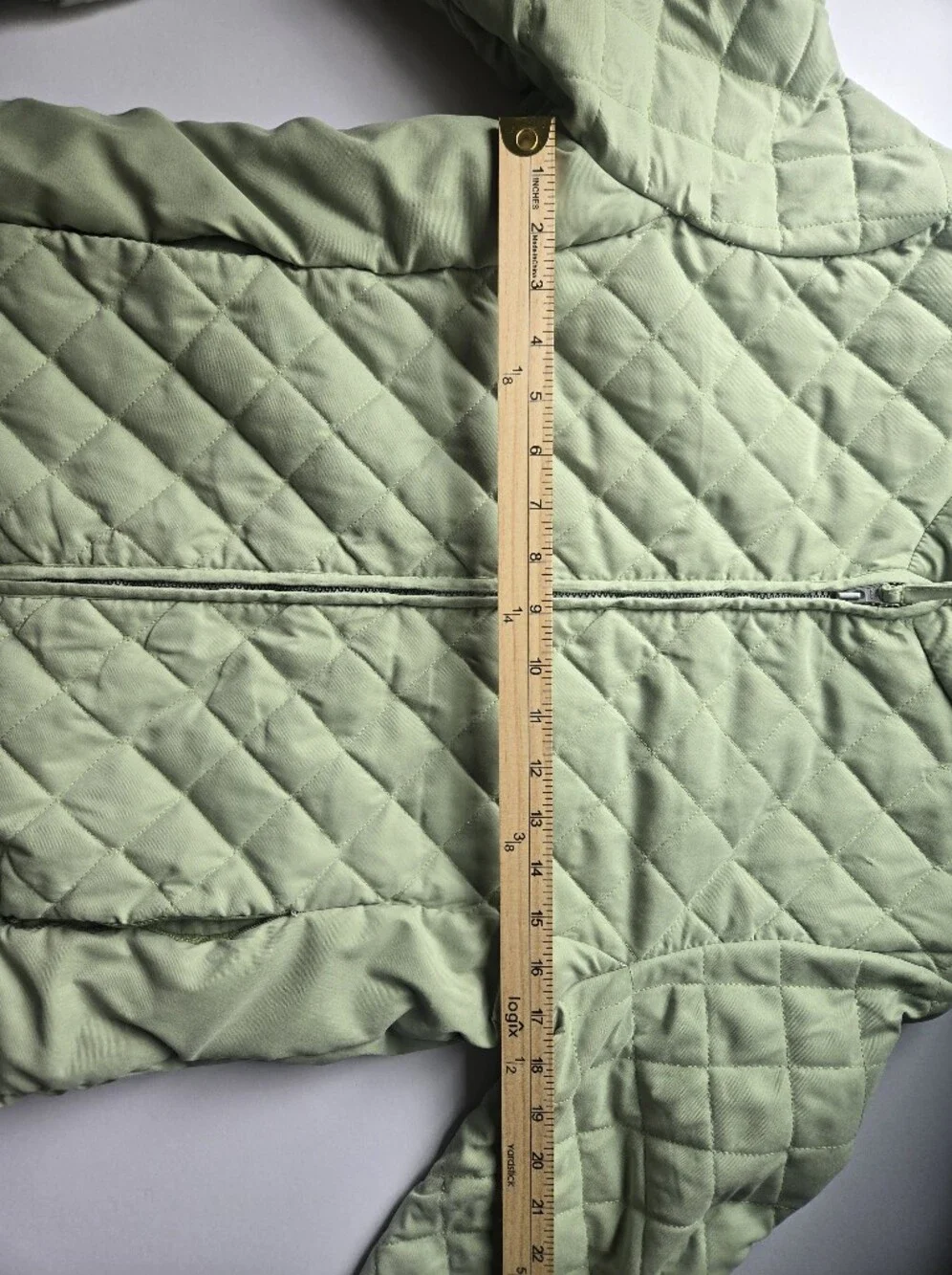 Natural Reflections Light Sage Quilted Zip Jacket Medium